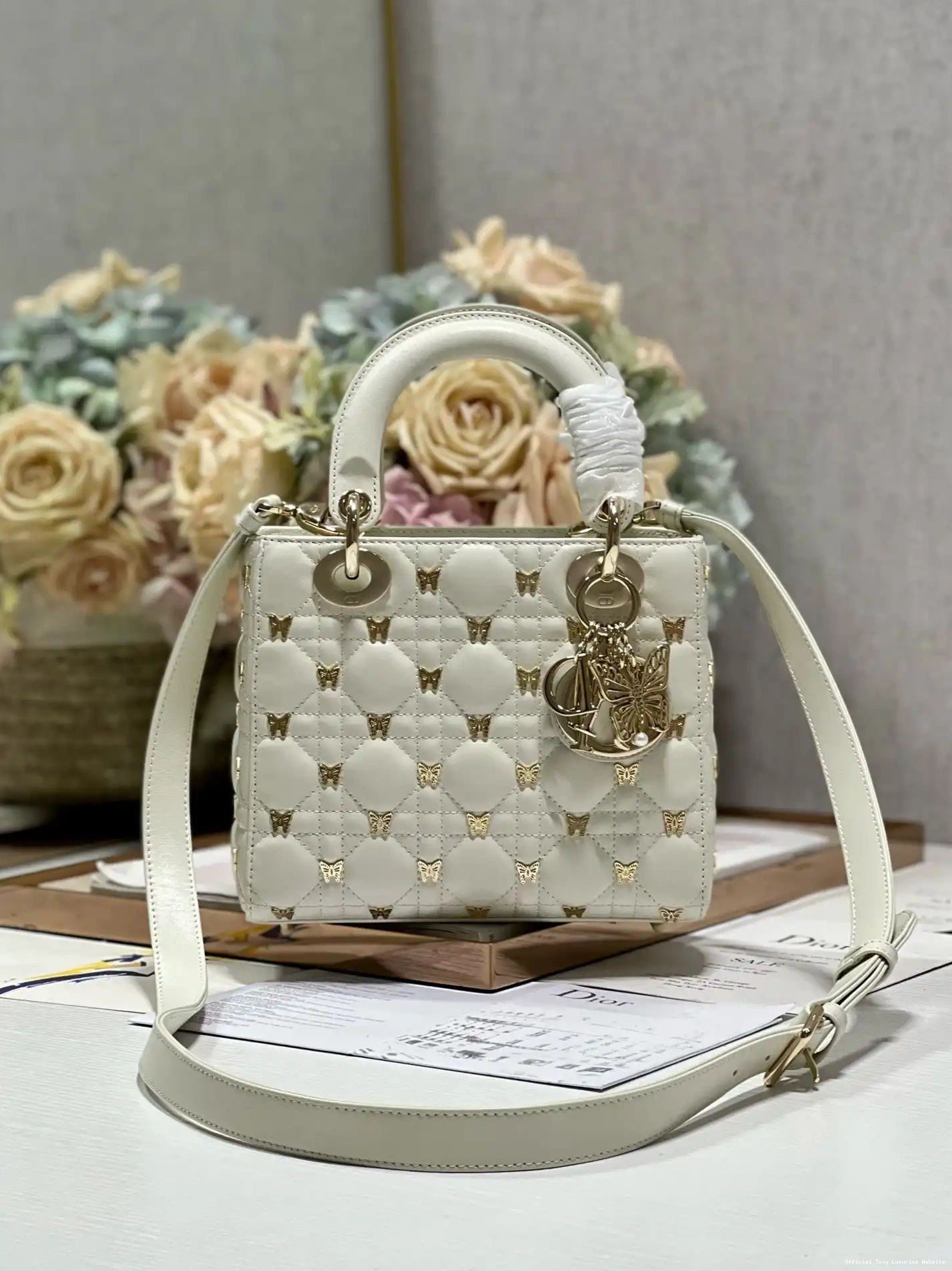 Tony Luxuries LADY DI0R-20CM 0403